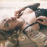 laceandleashes