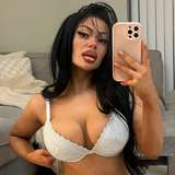hollyydollyy