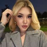 mia_saunders
