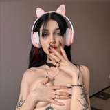 gothic_mira