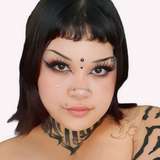 valenhoneyy