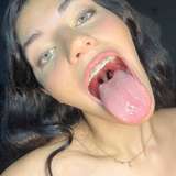 sashasexymouthh